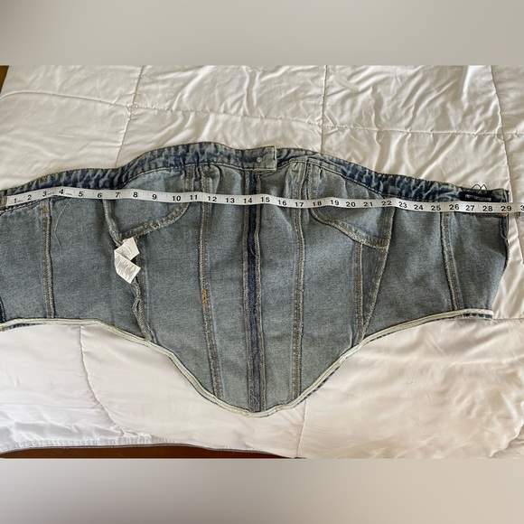 PrettyLittleThing Denim Crop Top size 6 - Picture 3 of 8